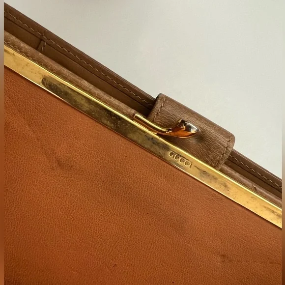 Gucci
vintage GG Canvas French Purse - Picture 5 of 14